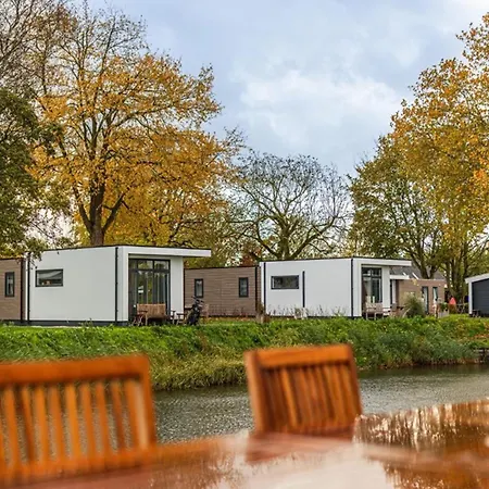 Holiday home Cube Xl 71 I 4-persoons In Zennewijnen