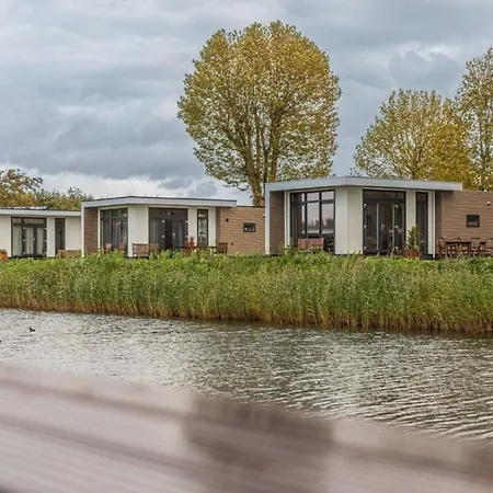 Holiday home Cube Xl 71 I 4-persoons In *
